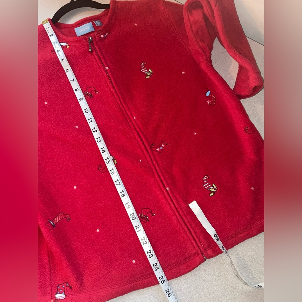 Croft & Barrow Red Holiday Fleese Zip Up Sweatshirt with Stockings size medium - Picture 11 of 12